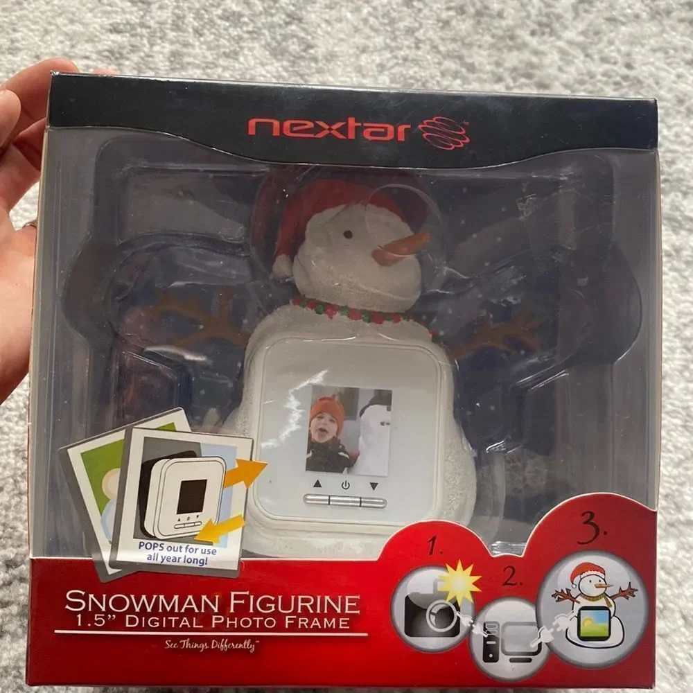 Nextar: Snowman Figurine 1.5